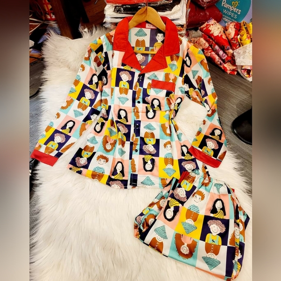 Clothing women - Picture 2 of 8